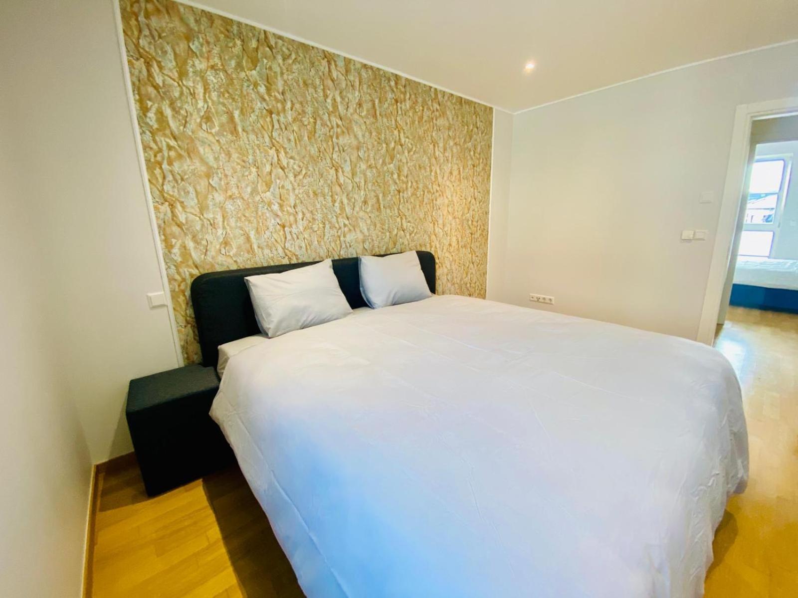 Petrusse Elite Suites Люксембург Экстерьер фото